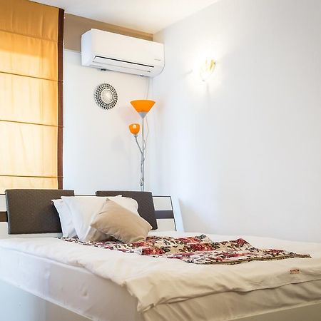 Cleopatra Residence Iasi Eksteriør bilde