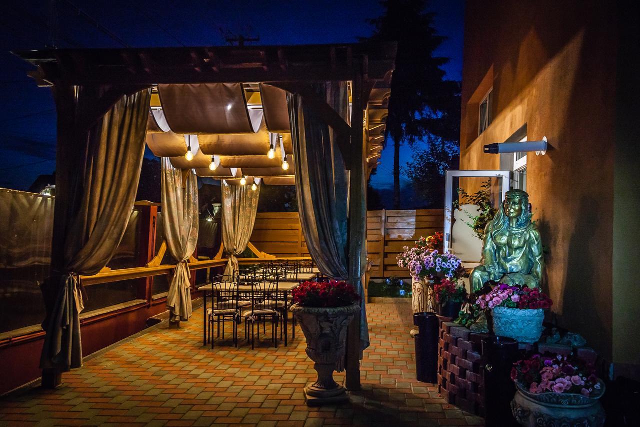 Cleopatra Residence Iasi Eksteriør bilde
